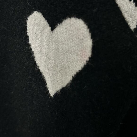 Ont Welfth Black White Heart Soft Stretch Pullover Sweater Medium - Picture 8 of 8